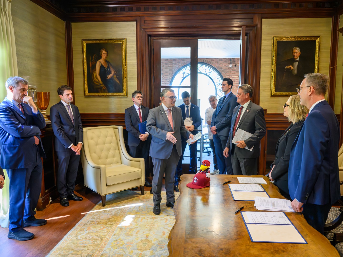 Vertragsunterzeichnung